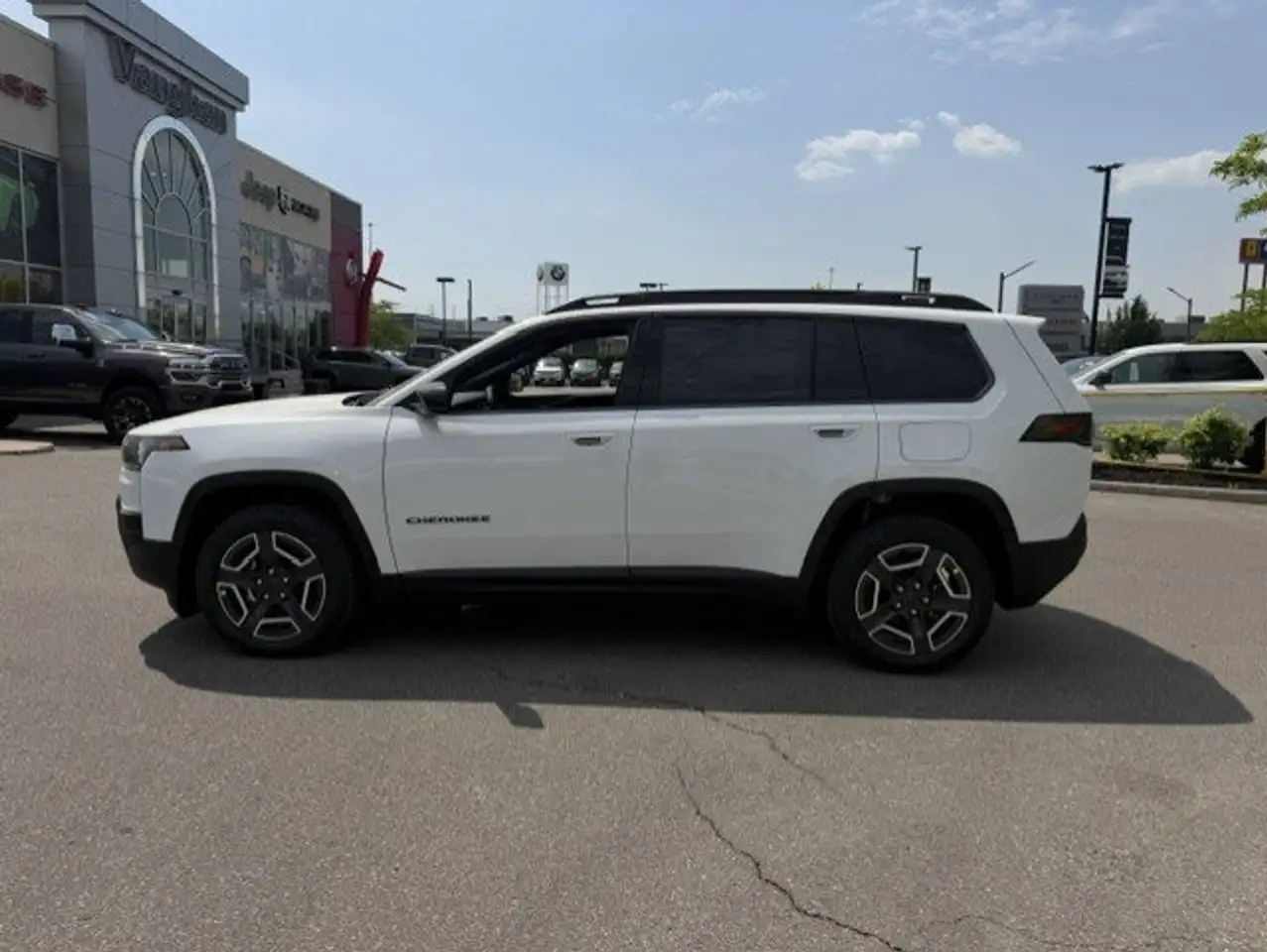 Jeep Cherokee снимка Jeep Cherokee