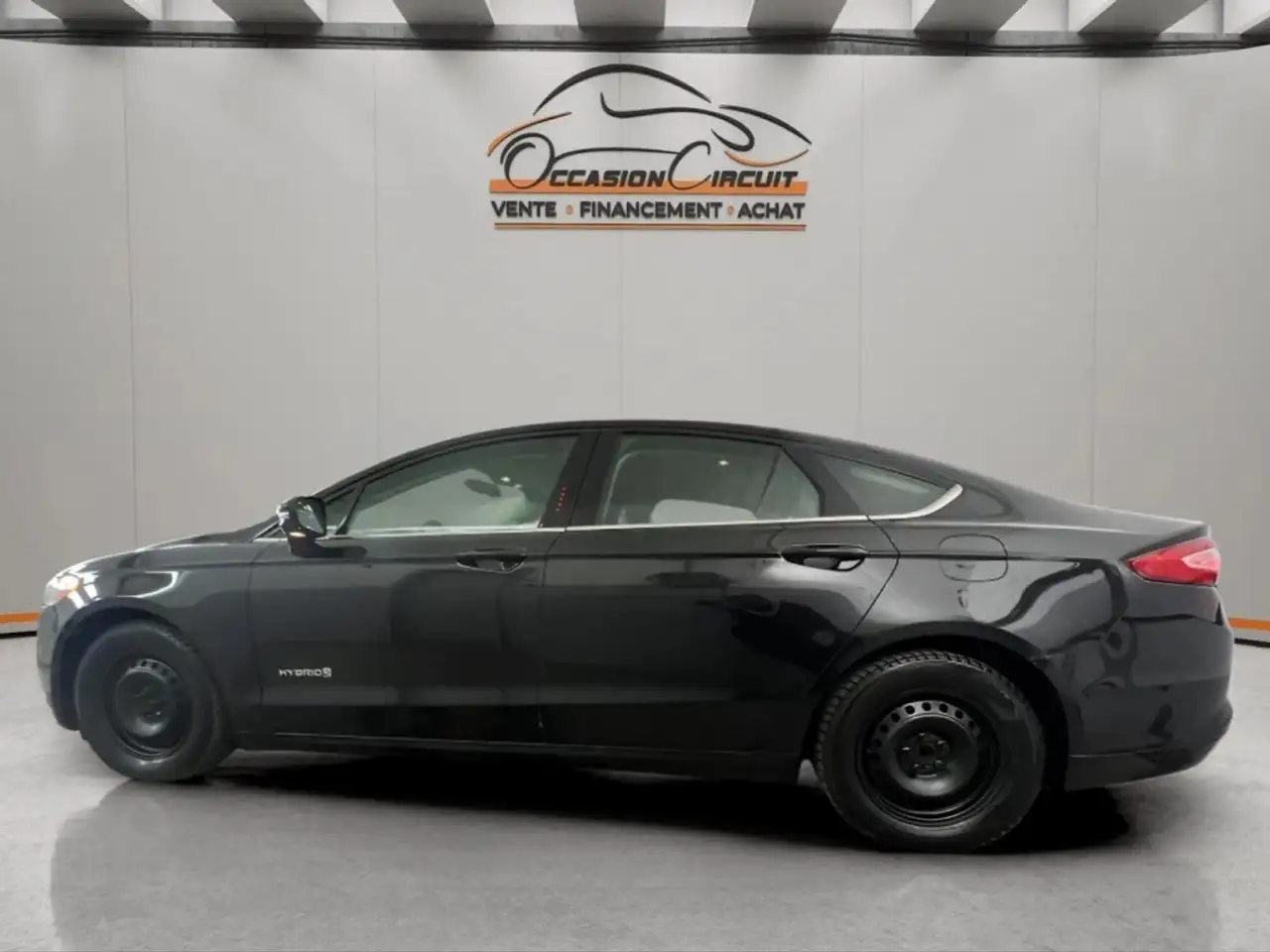 Ford Fusion photo Ford Fusion