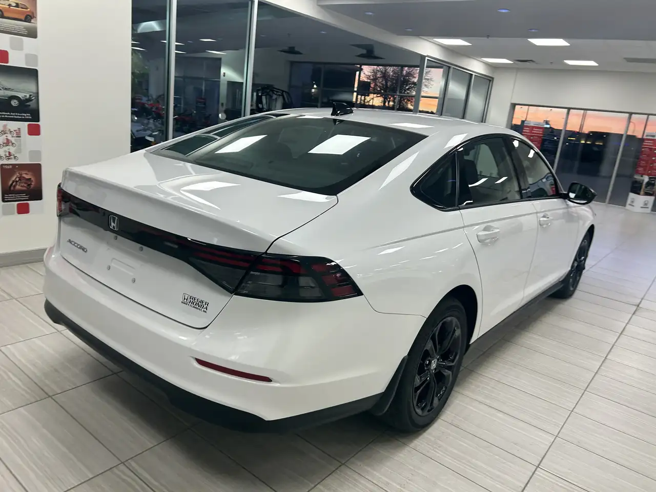 Honda Accord снимка Honda Accord
