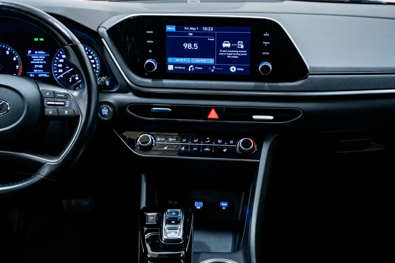 Hyundai SONATA снимка Hyundai SONATA