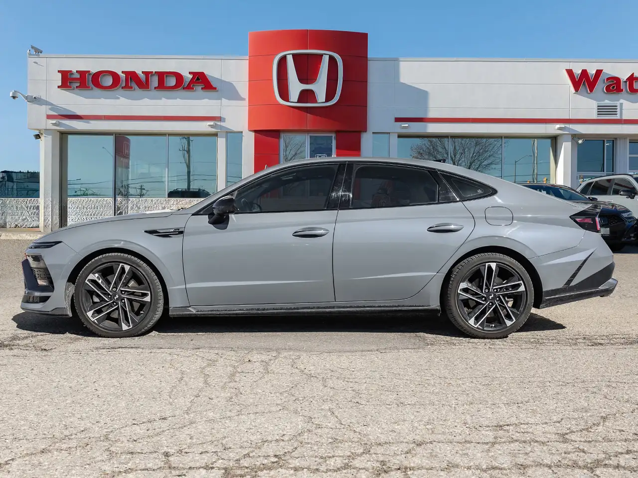 Hyundai SONATA снимка Hyundai SONATA