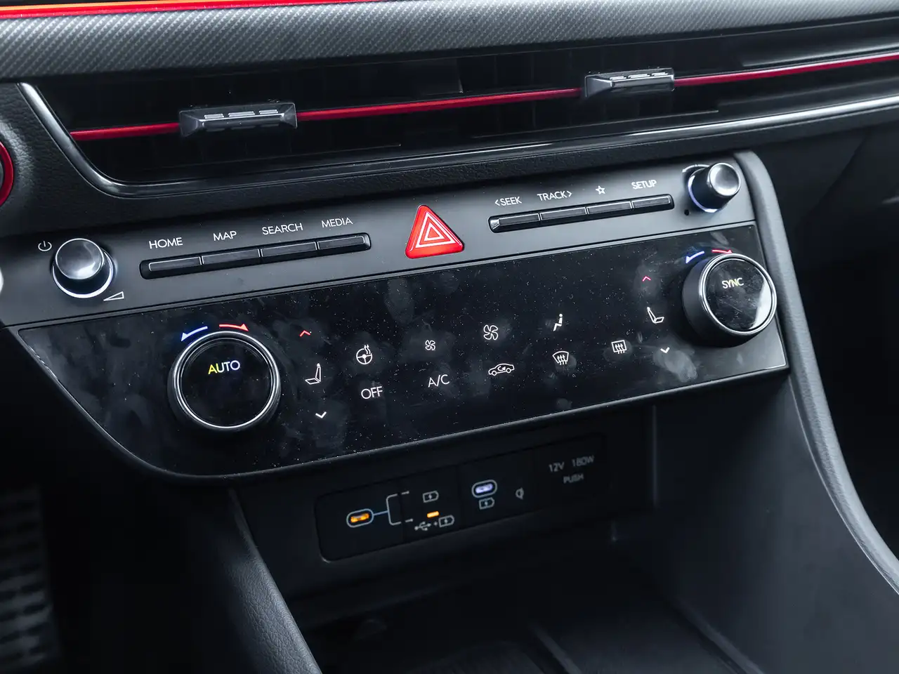 Hyundai SONATA снимка Hyundai SONATA