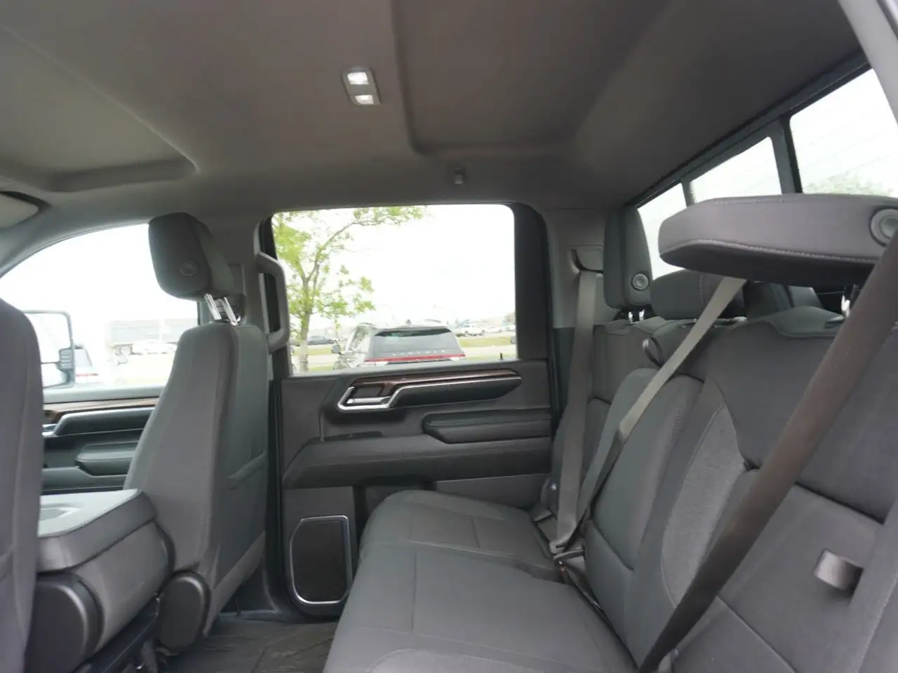 Chevrolet Silverado 3500 photo Chevrolet Silverado 3500