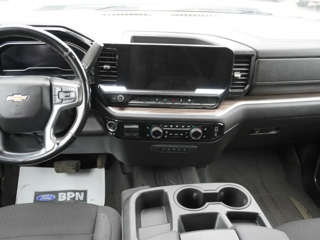 Chevrolet Silverado 3500 photo Chevrolet Silverado 3500
