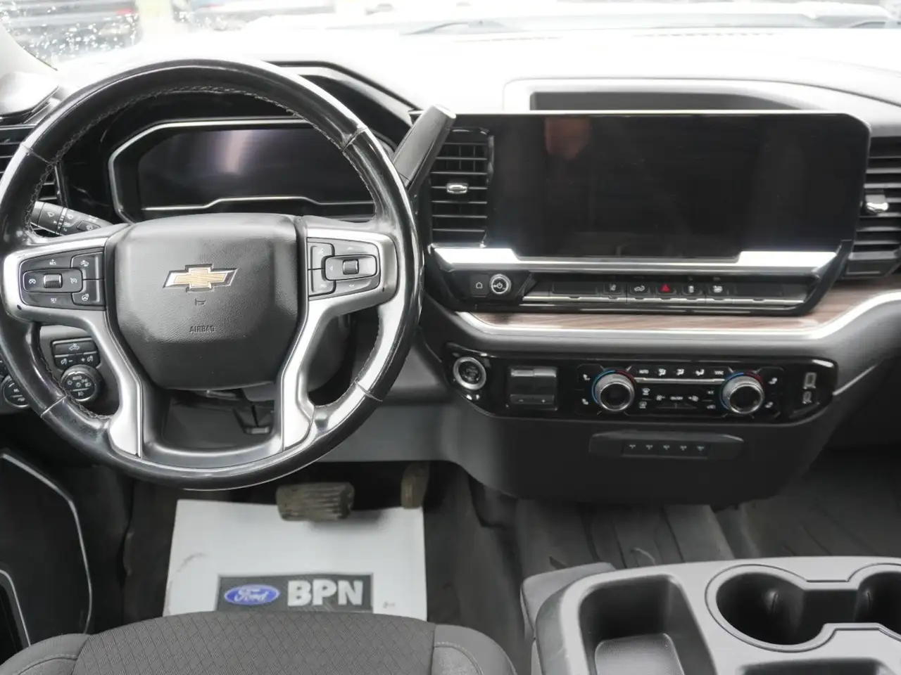 Chevrolet Silverado 3500 photo Chevrolet Silverado 3500