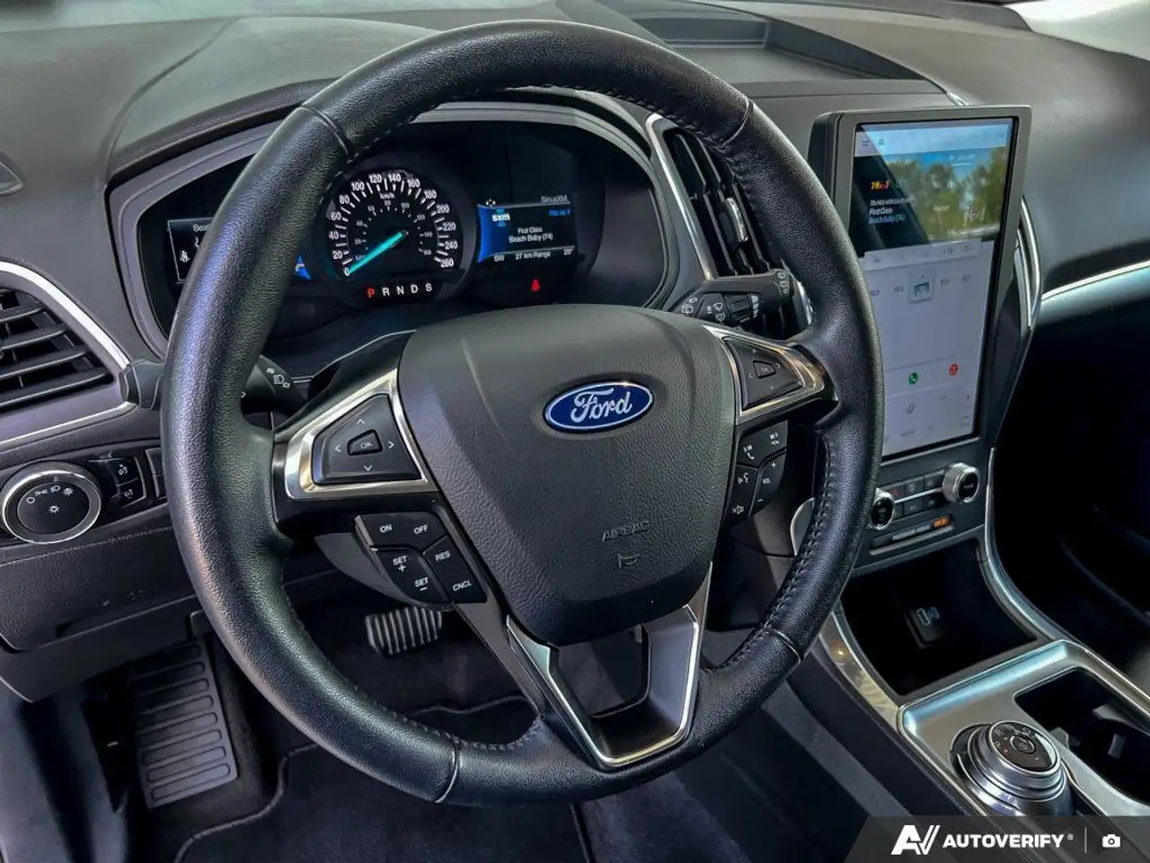Ford Edge снимка Ford Edge