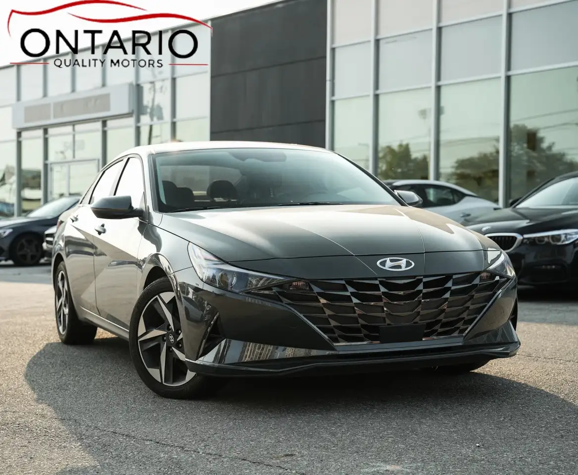 Hyundai ELANTRA fotografie Hyundai ELANTRA