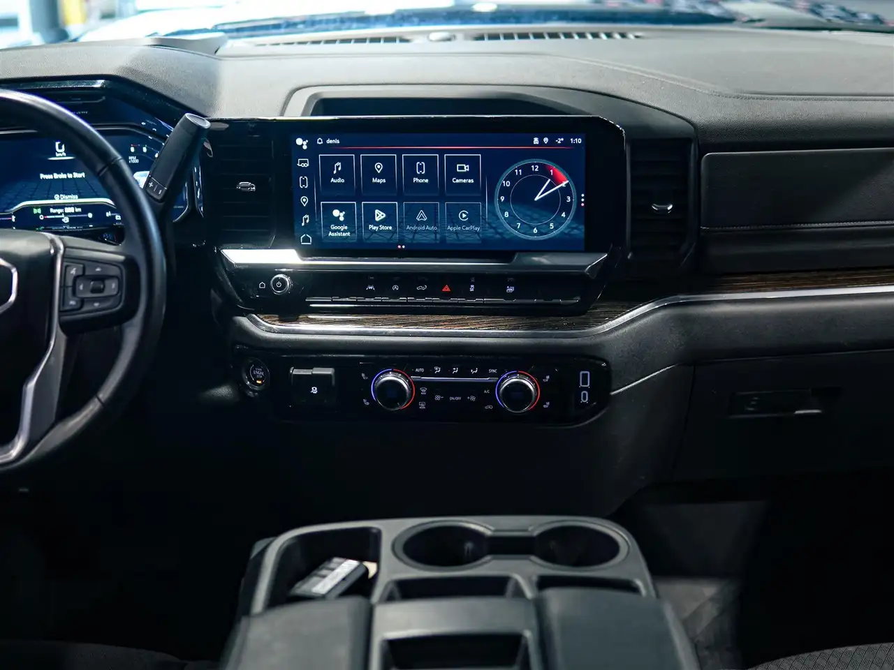 GMC Sierra 1500 снимка GMC Sierra 1500