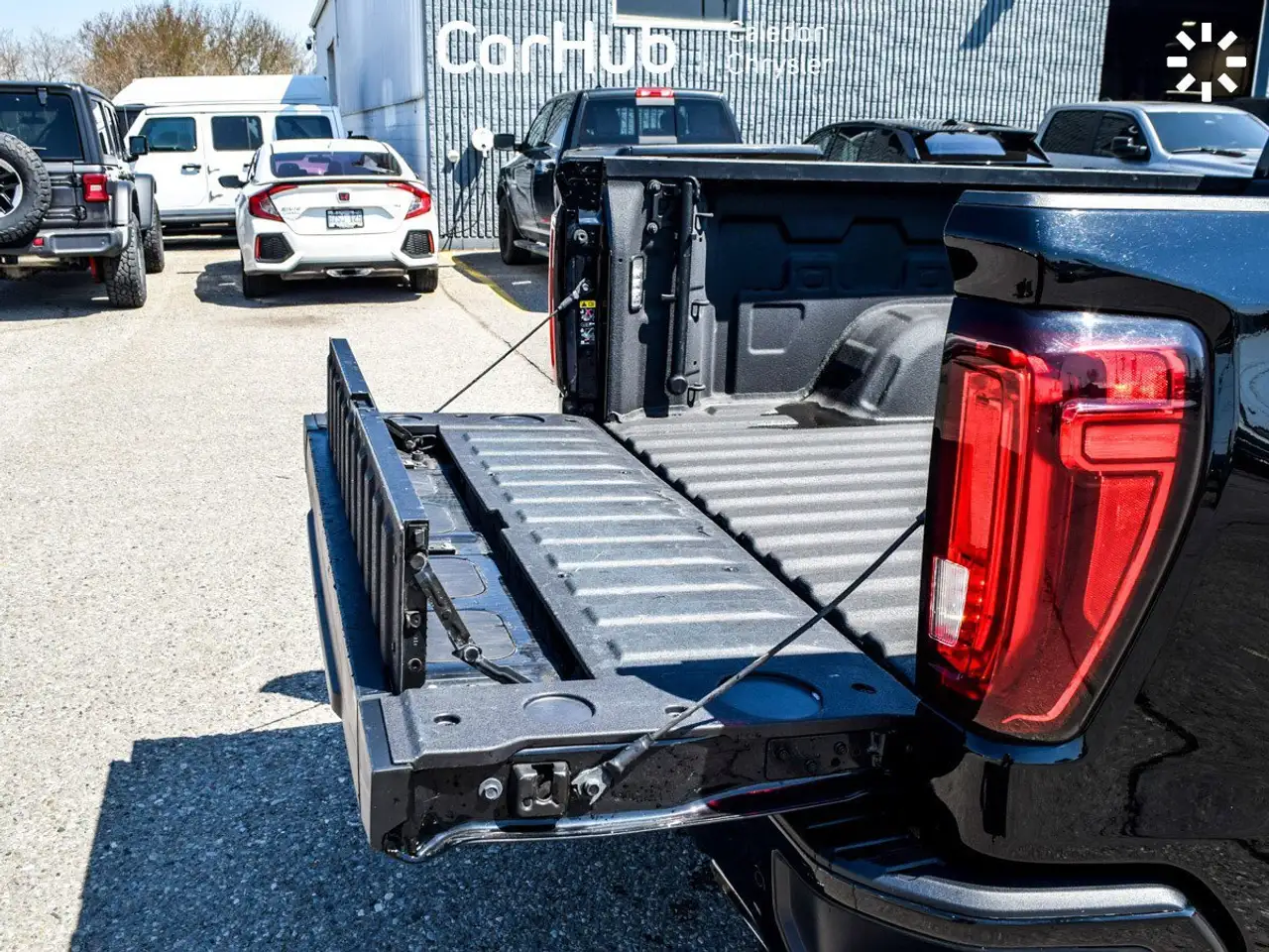GMC Sierra 1500 снимка GMC Sierra 1500