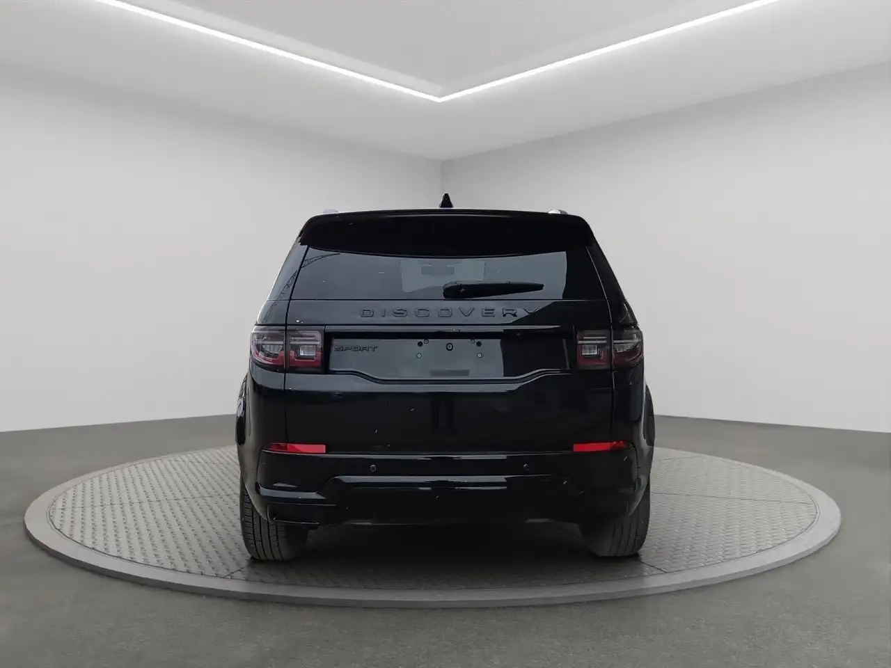Land Rover Discovery Sport снимка Land Rover Discovery Sport
