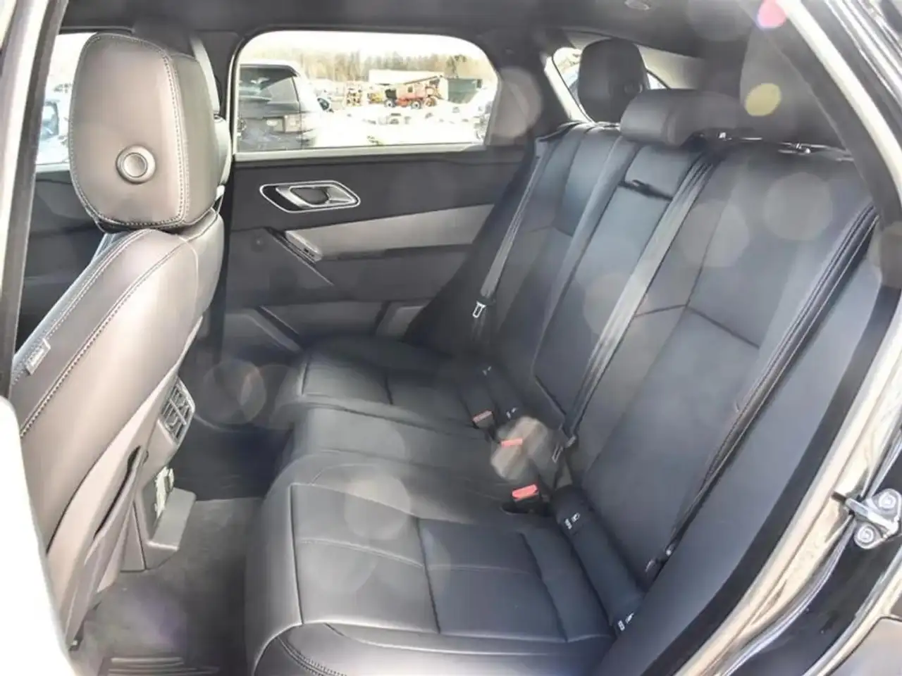 Land Rover Range Rover Velar снимка Land Rover Range Rover Velar