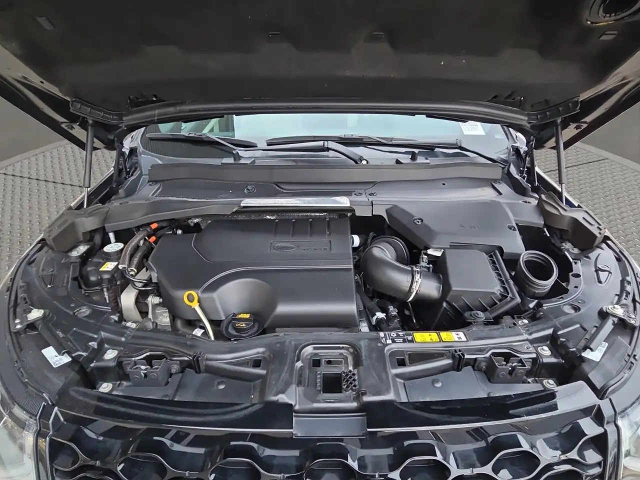Land Rover Discovery Sport снимка Land Rover Discovery Sport
