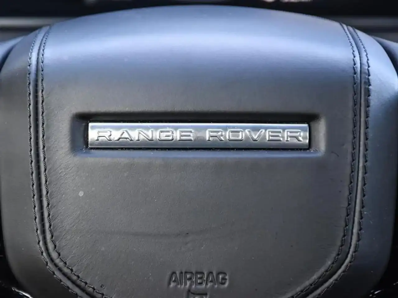 Land Rover Range Rover Velar снимка Land Rover Range Rover Velar