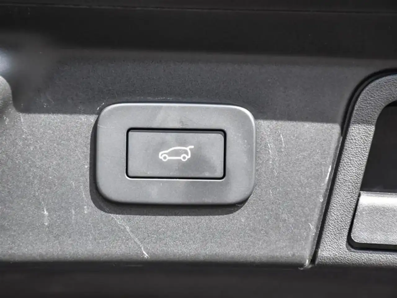 Land Rover Range Rover Velar снимка Land Rover Range Rover Velar