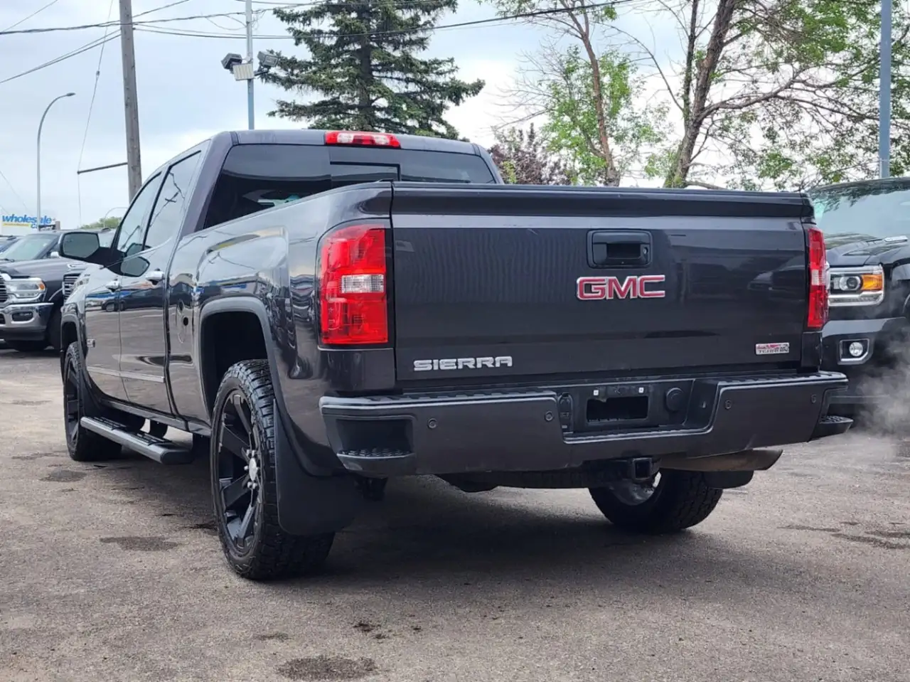 GMC Sierra 1500 снимка GMC Sierra 1500
