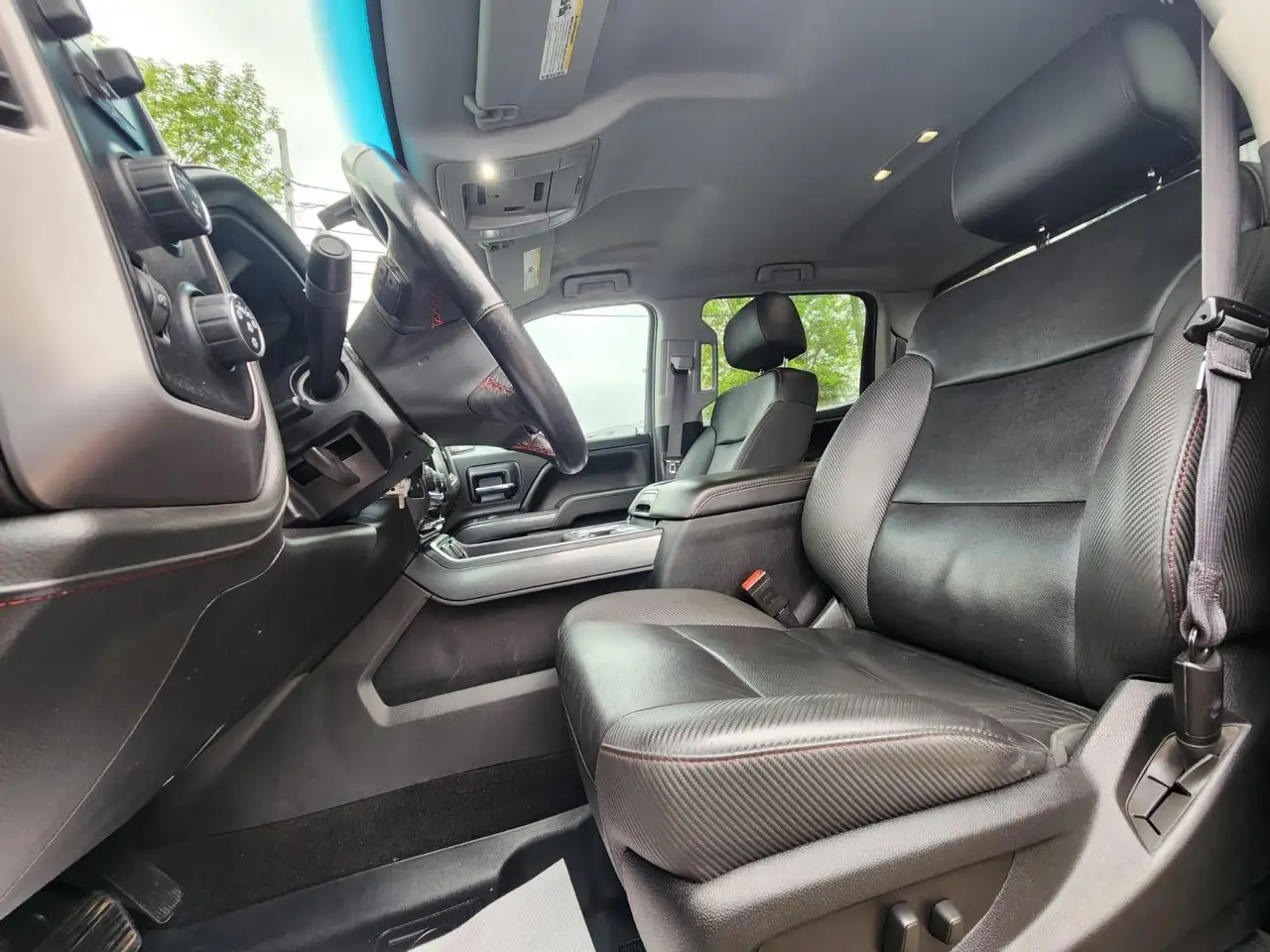 GMC Sierra 1500 снимка GMC Sierra 1500