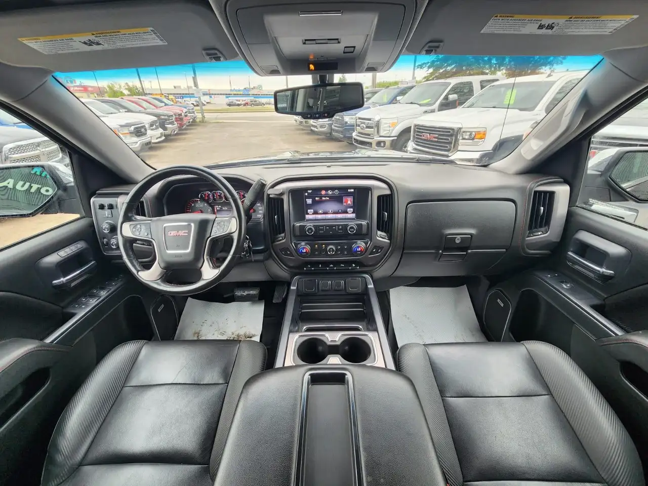 GMC Sierra 1500 снимка GMC Sierra 1500