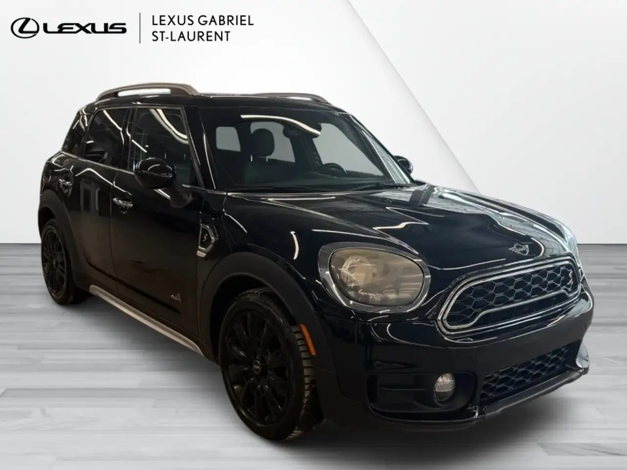 MINI Countryman снимка MINI Countryman