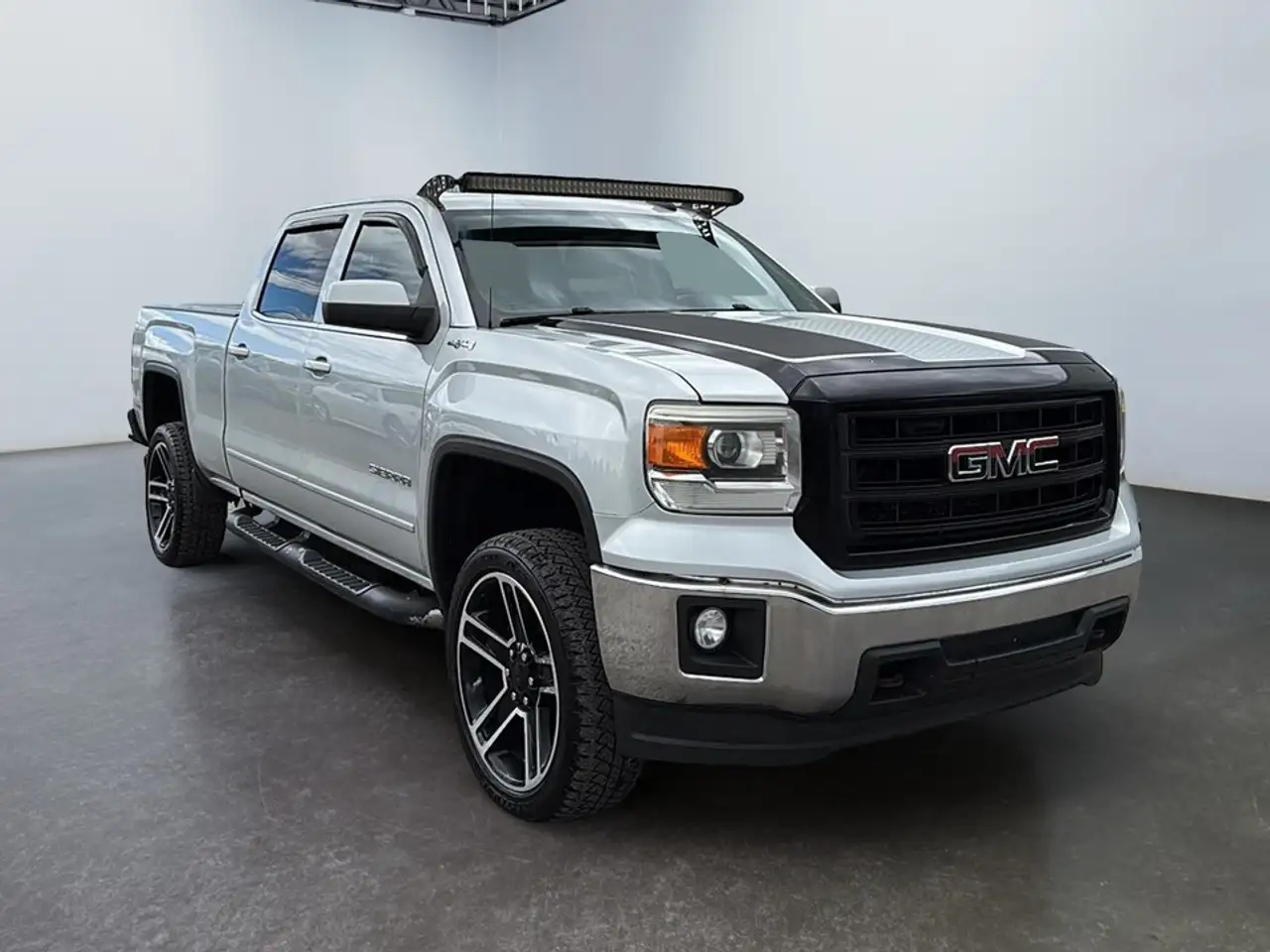 GMC Sierra 1500 photo GMC Sierra 1500