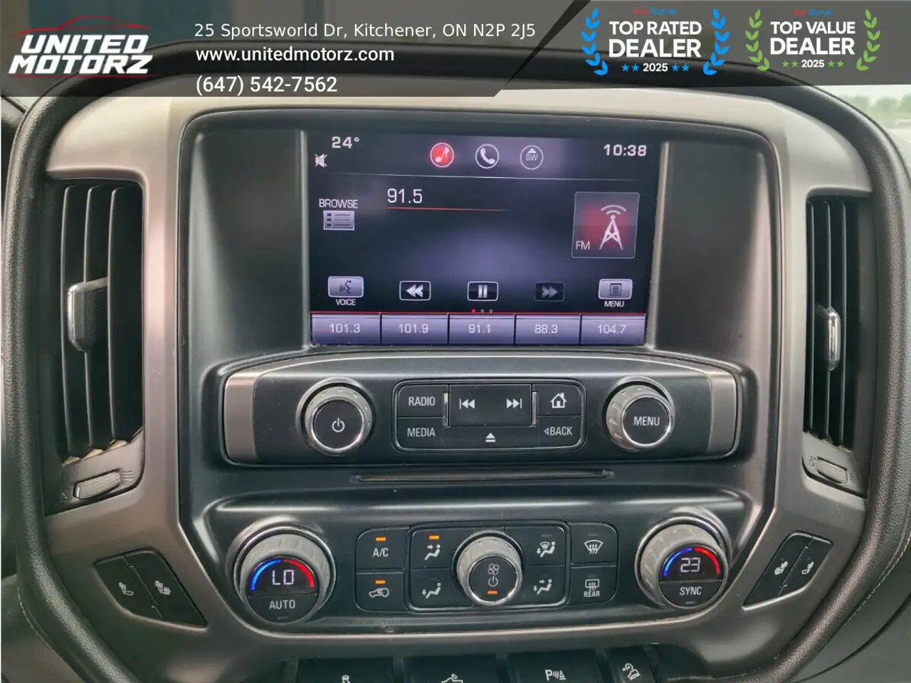 GMC Sierra 1500 photo GMC Sierra 1500
