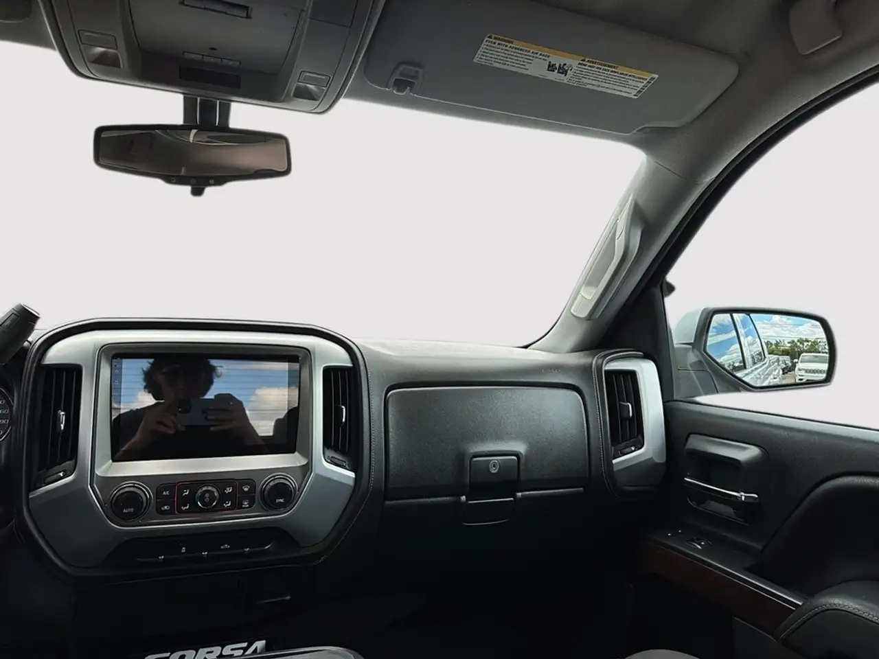 GMC Sierra 1500 photo GMC Sierra 1500