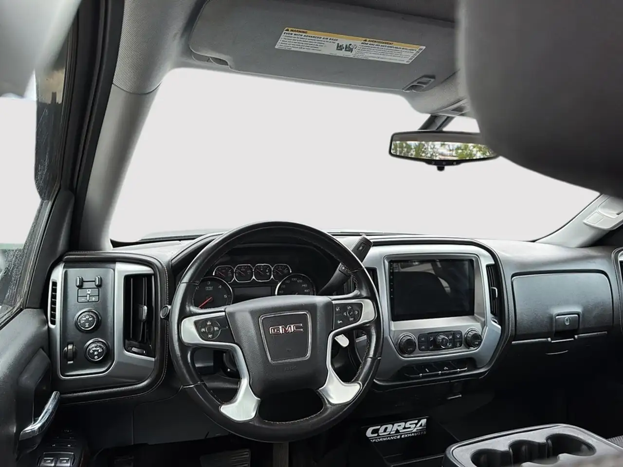 GMC Sierra 1500 photo GMC Sierra 1500