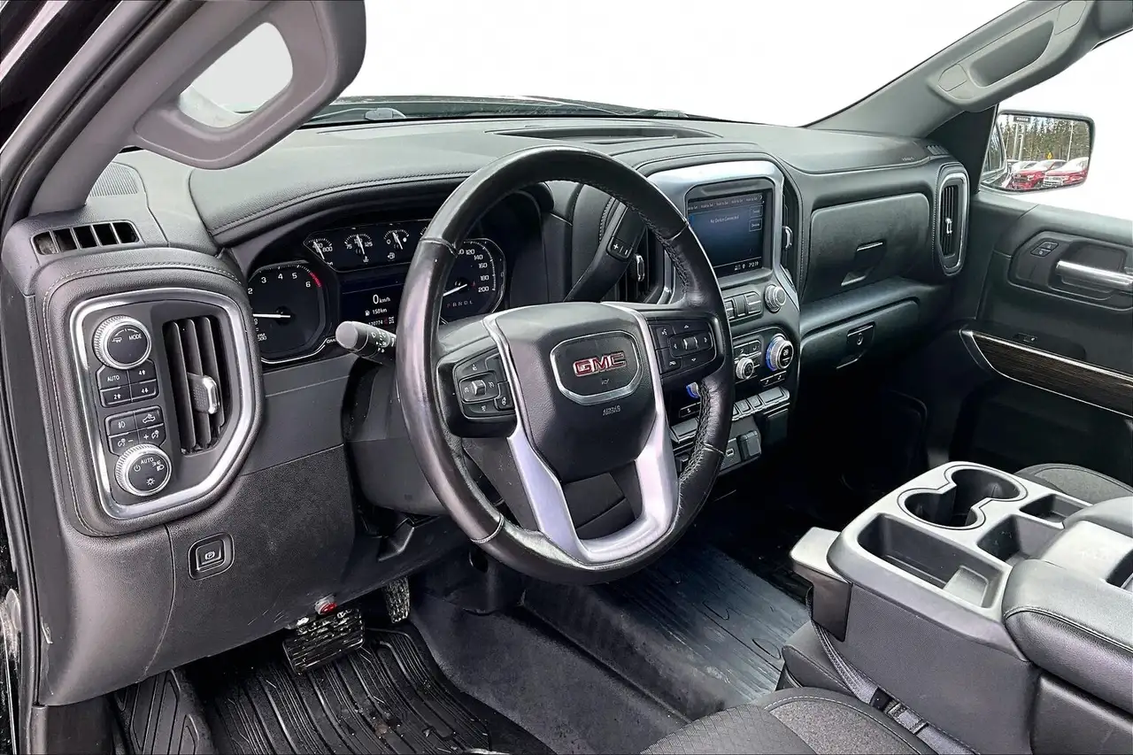 GMC Sierra 1500 снимка GMC Sierra 1500