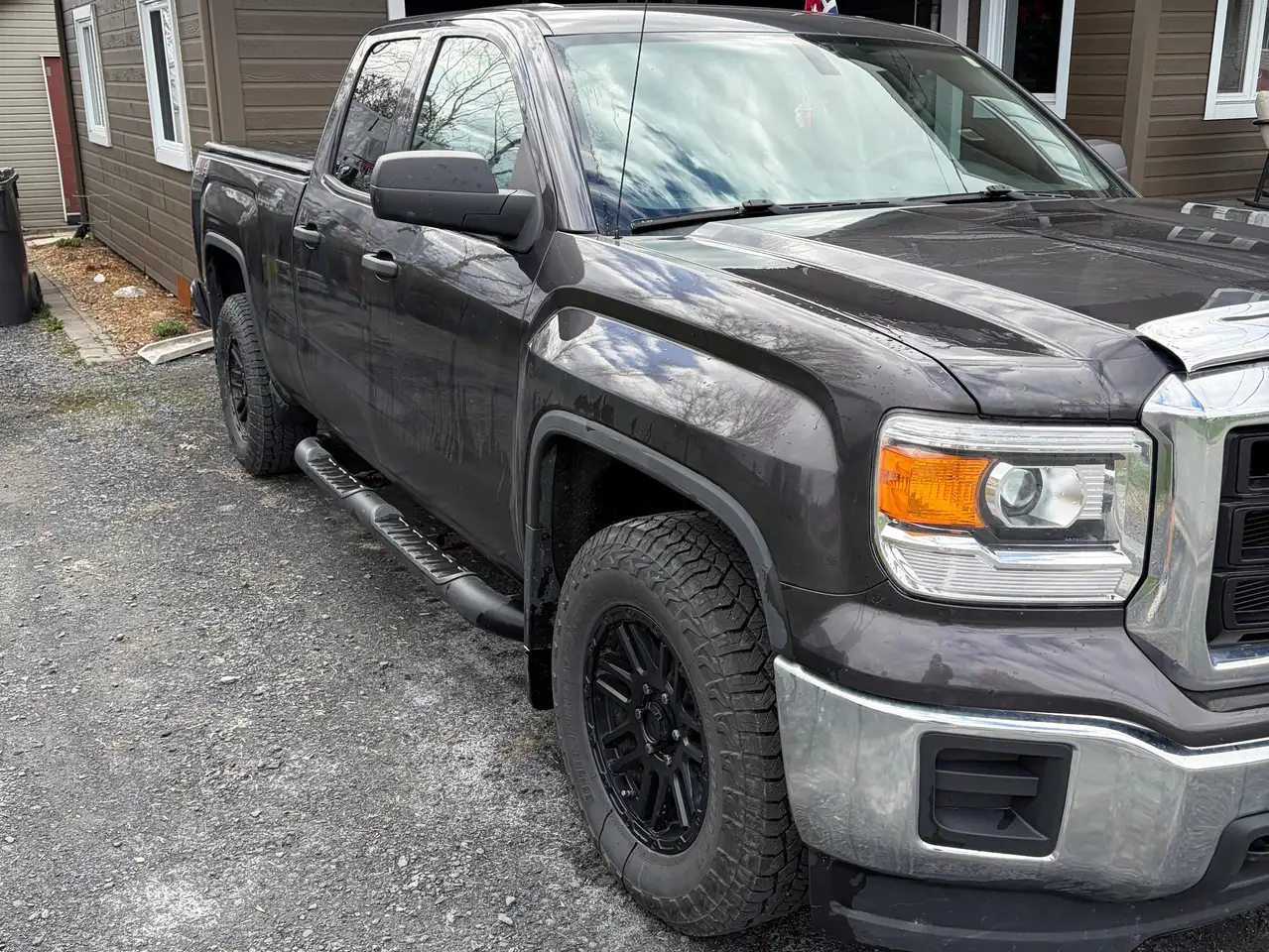 GMC Sierra 1500 снимка GMC Sierra 1500