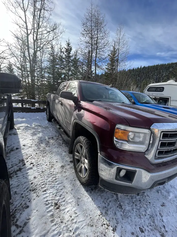 GMC Sierra 1500 снимка GMC Sierra 1500