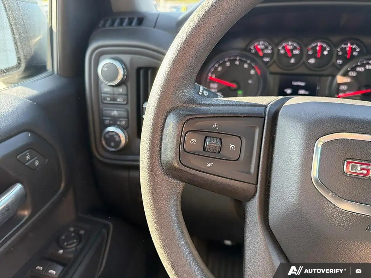 GMC Sierra 1500 fotografie GMC Sierra 1500