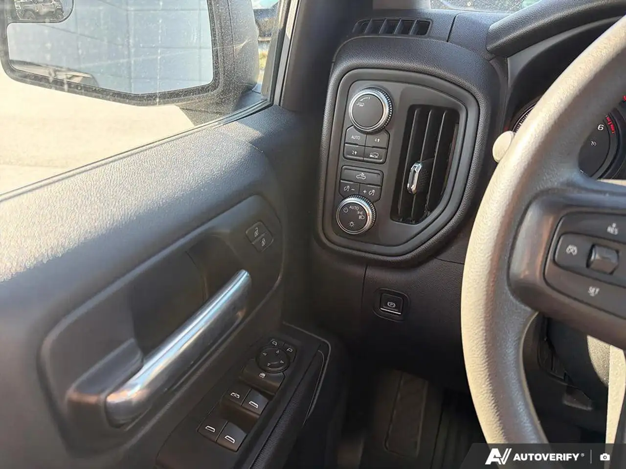 GMC Sierra 1500 fotografie GMC Sierra 1500