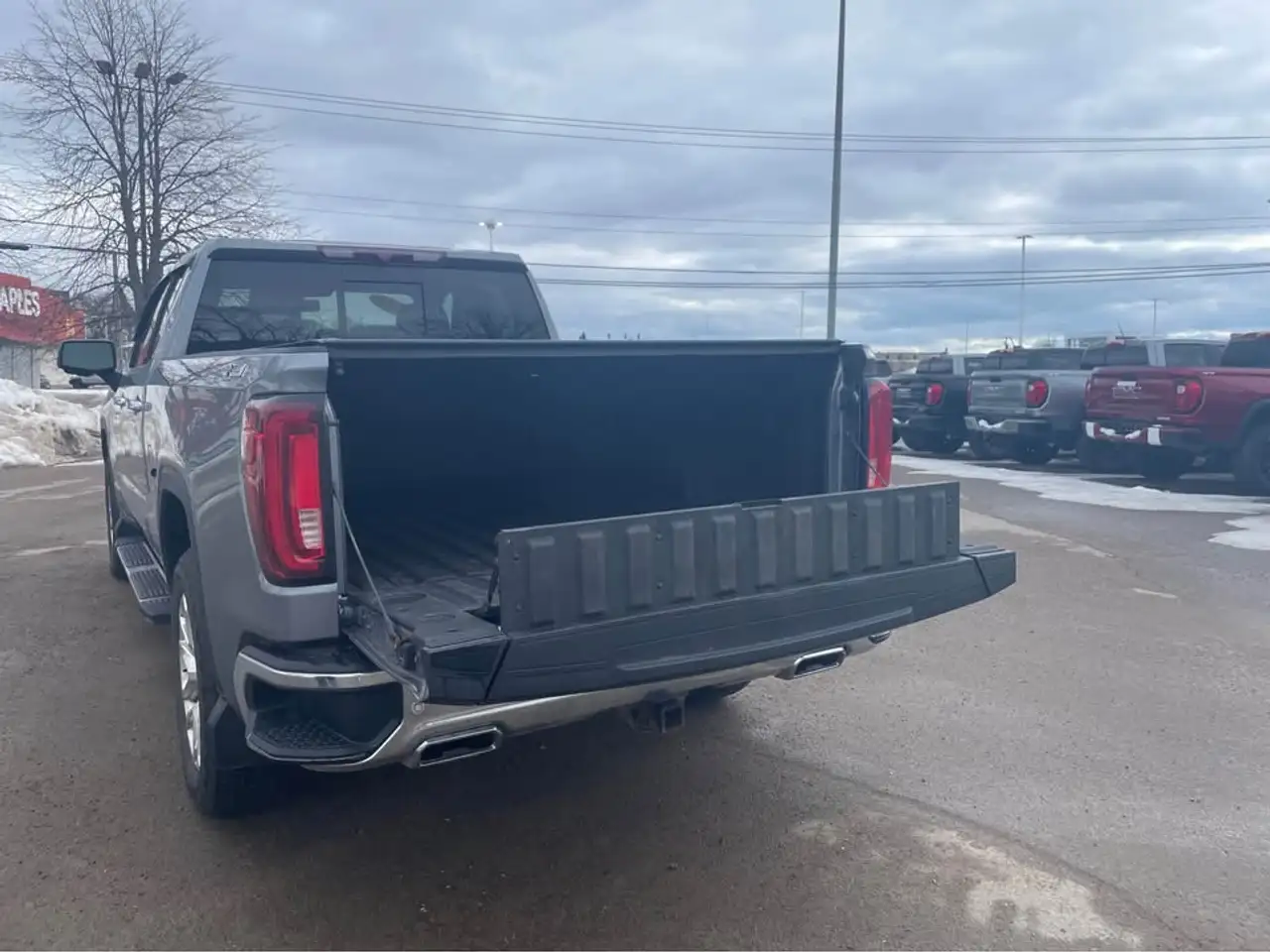 GMC Sierra 1500 снимка GMC Sierra 1500