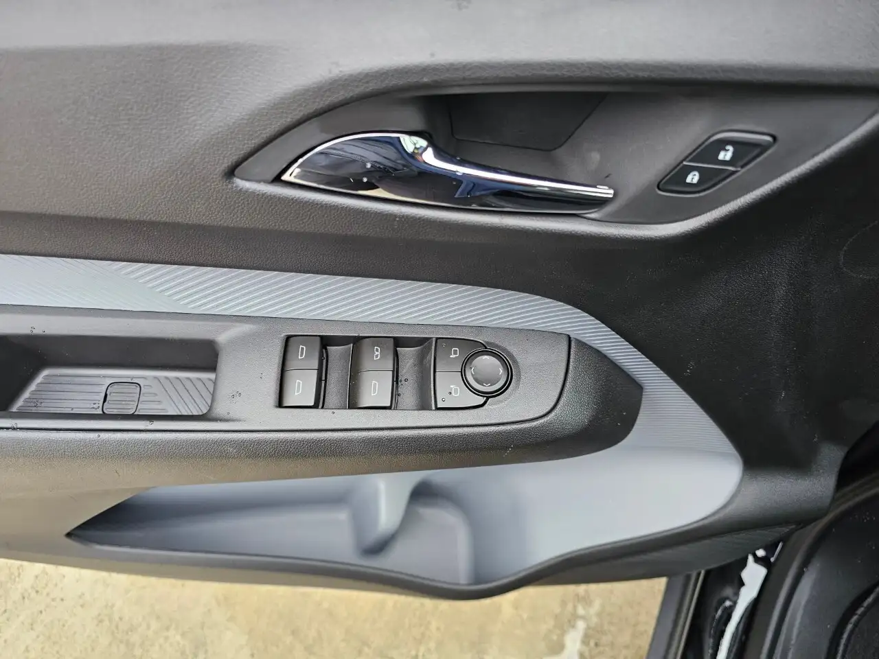Chevrolet Bolt снимка Chevrolet Bolt