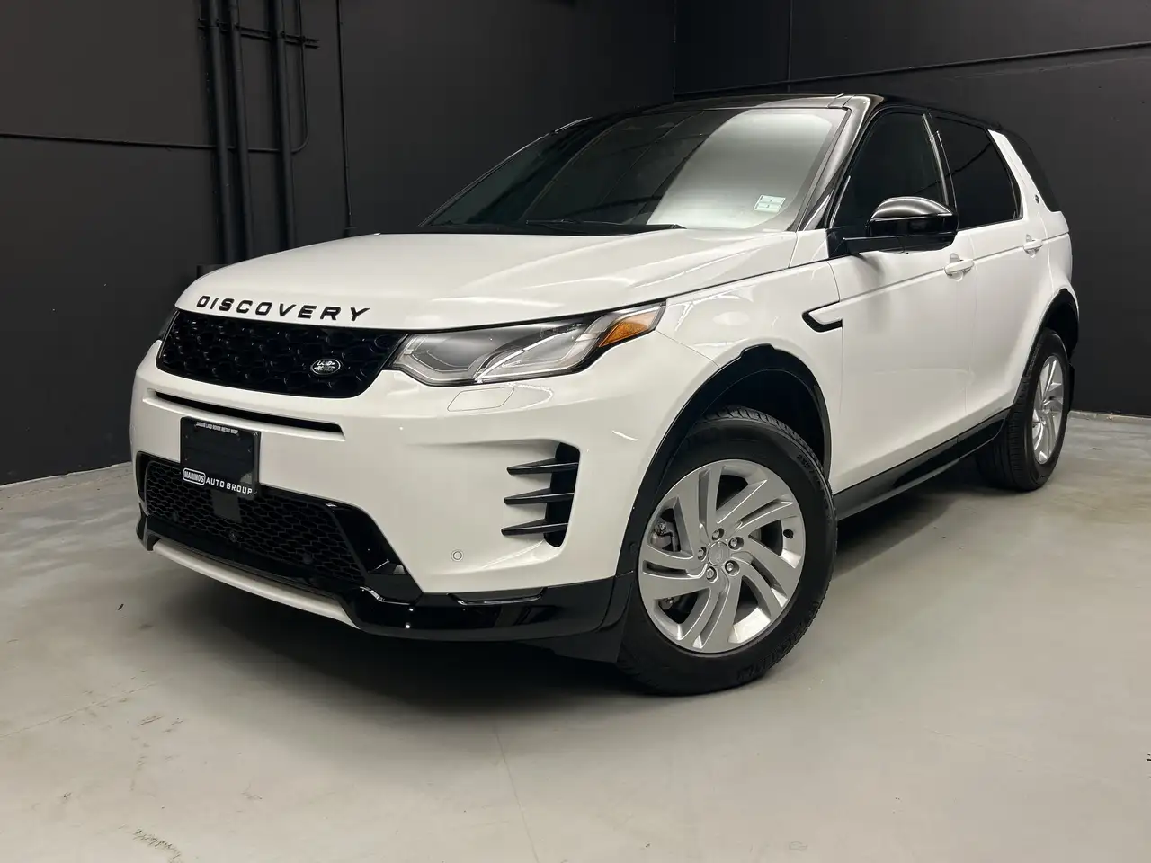 Land Rover Discovery Sport снимка Land Rover Discovery Sport