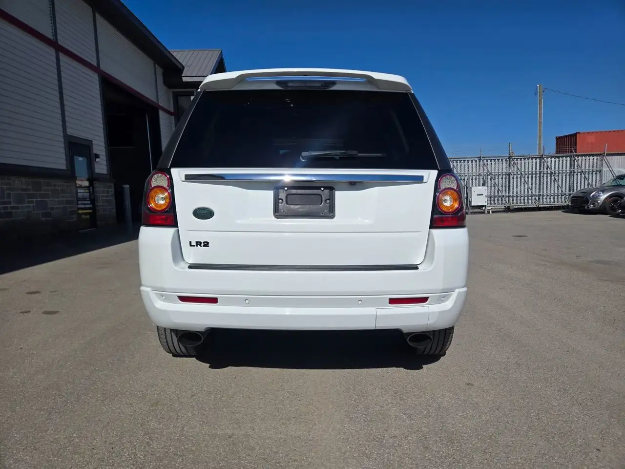 Land Rover LR2 снимка Land Rover LR2