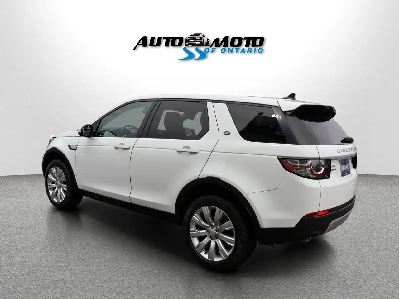 Land Rover Discovery Sport снимка Land Rover Discovery Sport