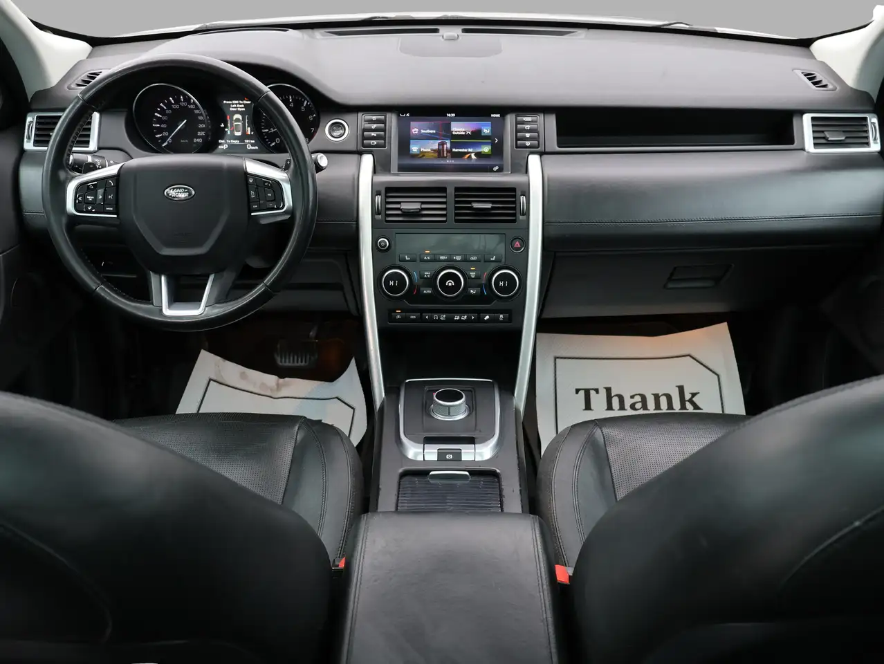 Land Rover Discovery Sport снимка Land Rover Discovery Sport
