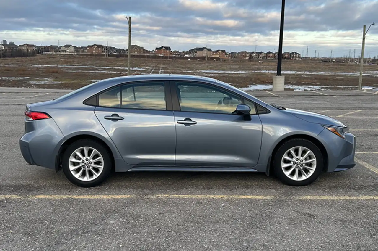 Toyota Corolla снимка Toyota Corolla