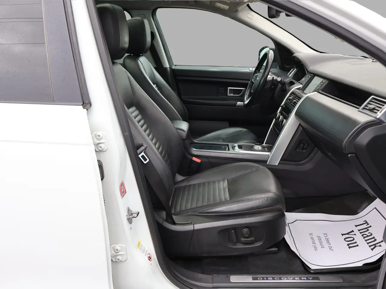 Land Rover Discovery Sport снимка Land Rover Discovery Sport