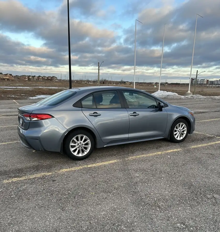 Toyota Corolla снимка Toyota Corolla