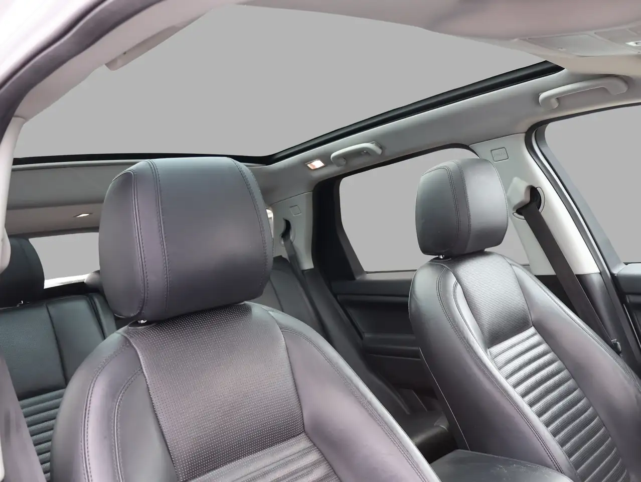 Land Rover Discovery Sport снимка Land Rover Discovery Sport