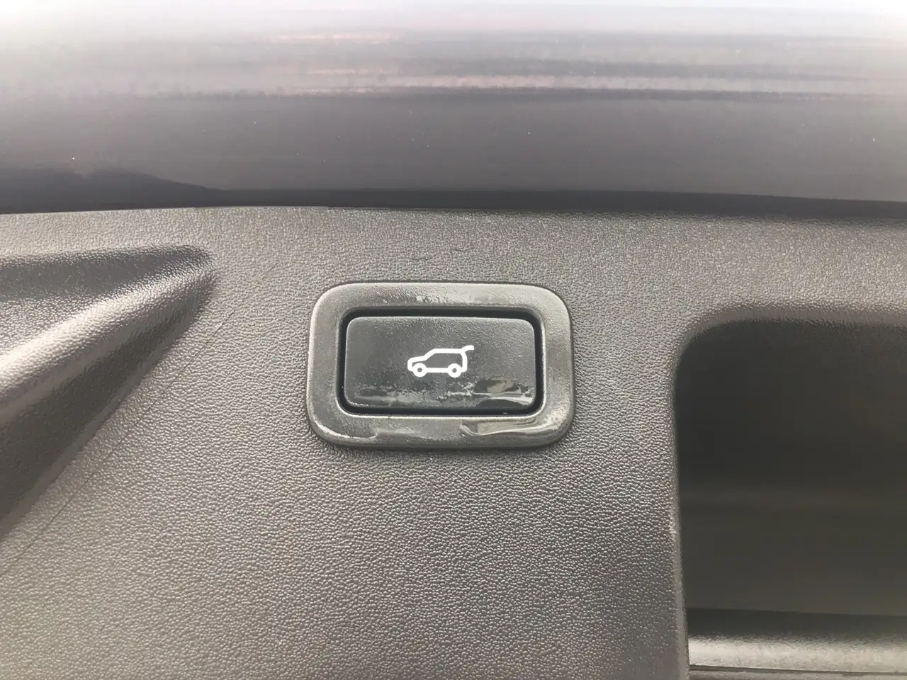 Land Rover Discovery Sport снимка Land Rover Discovery Sport