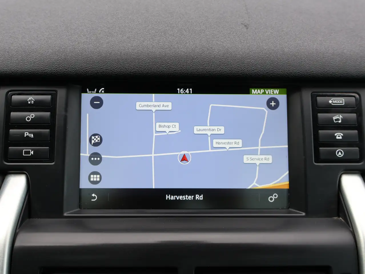 Land Rover Discovery Sport снимка Land Rover Discovery Sport