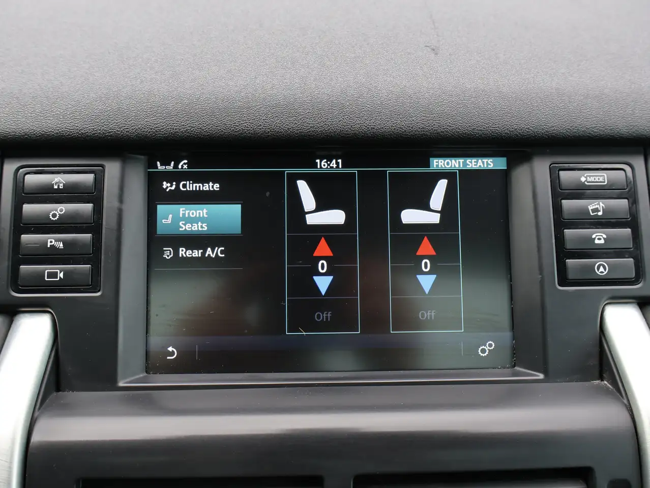 Land Rover Discovery Sport снимка Land Rover Discovery Sport