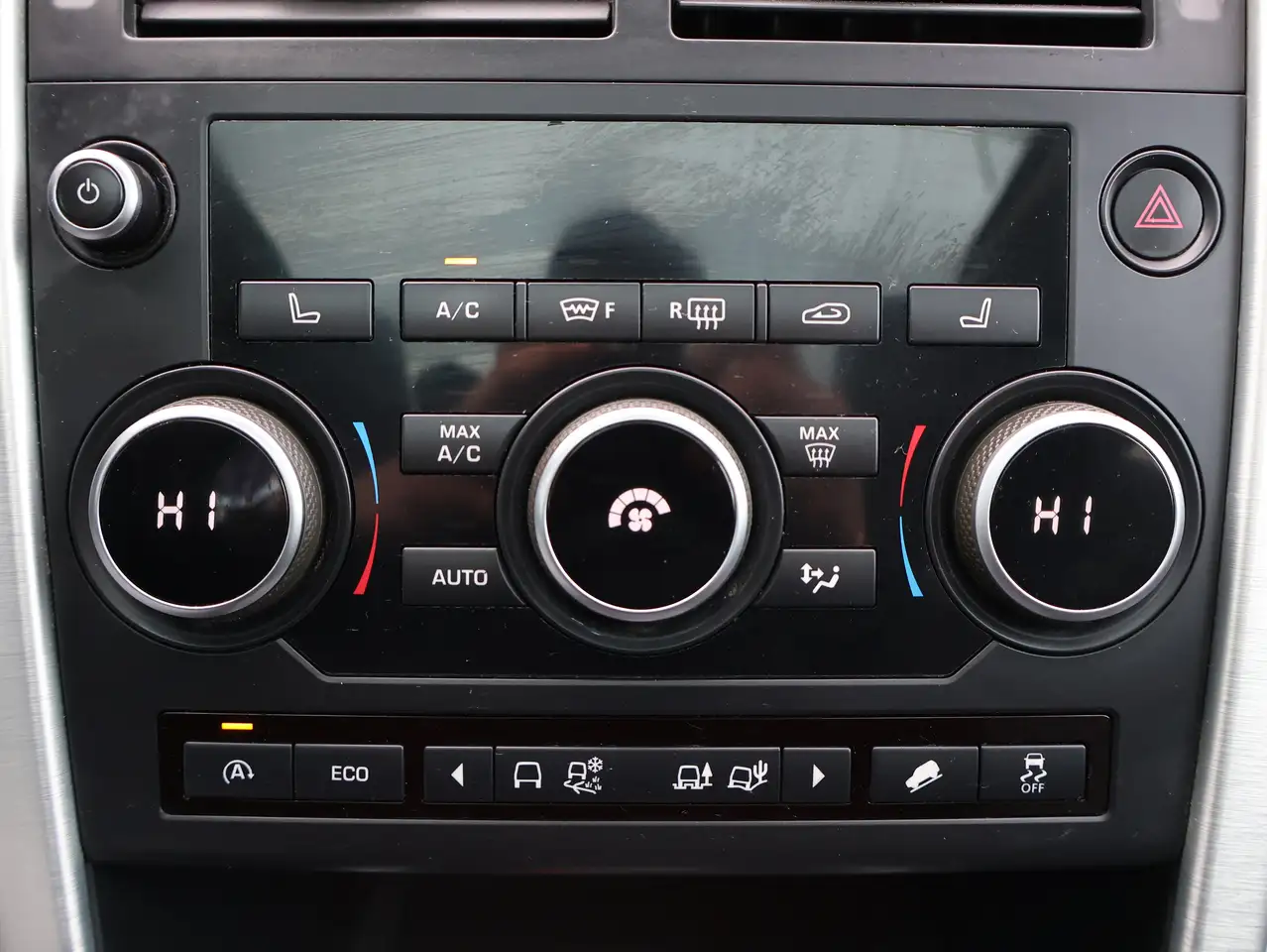 Land Rover Discovery Sport снимка Land Rover Discovery Sport