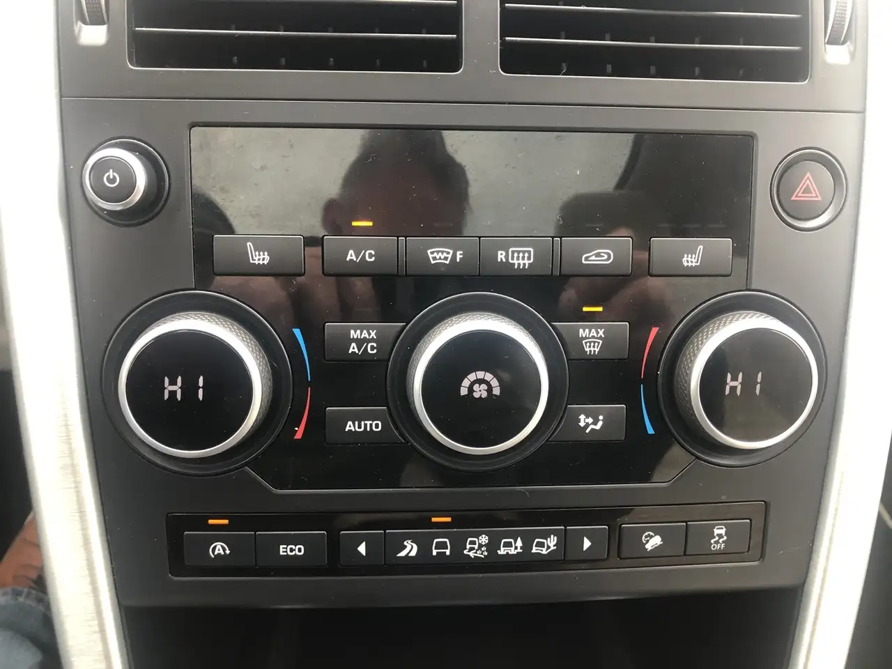 Land Rover Discovery Sport снимка Land Rover Discovery Sport