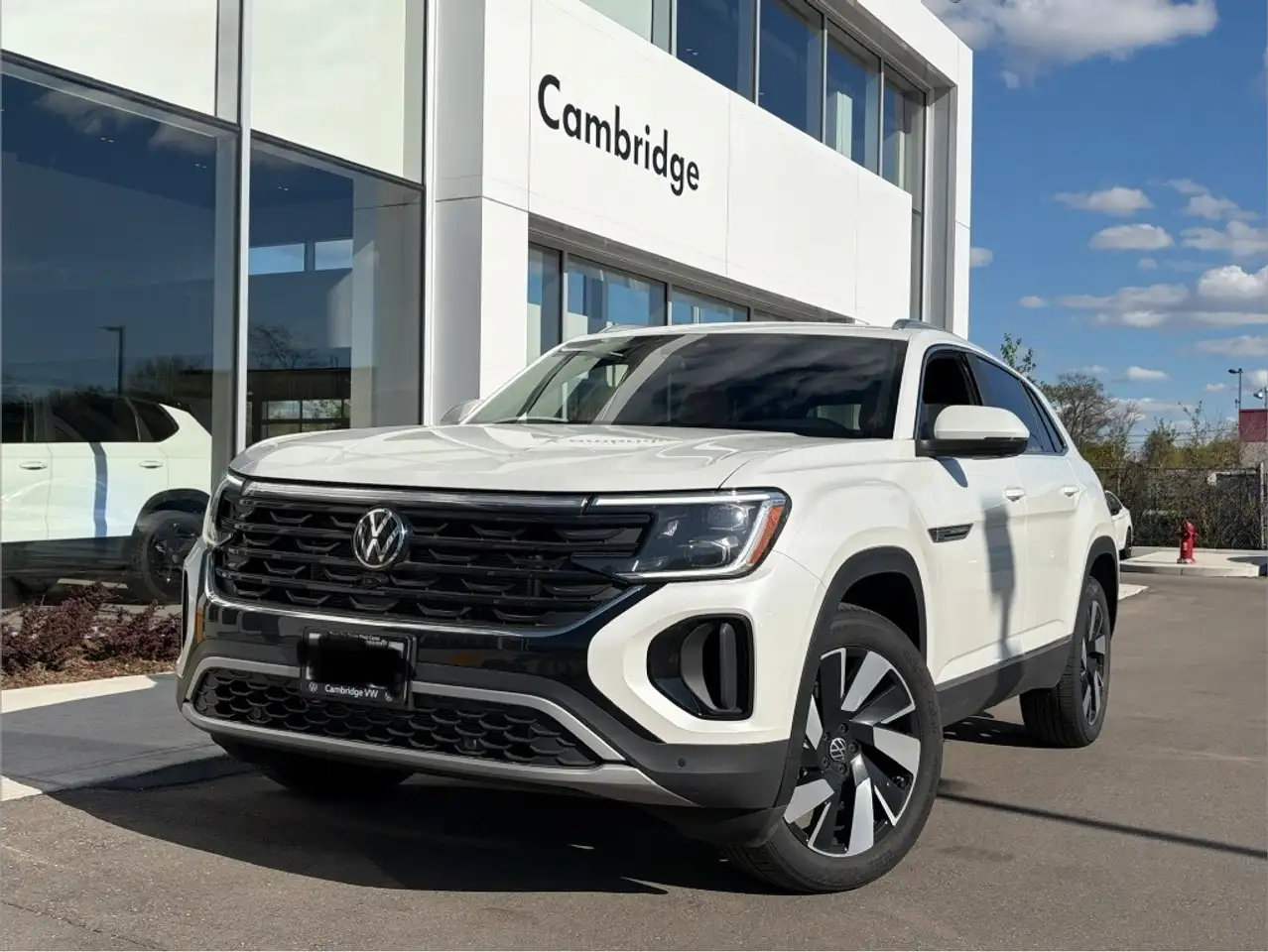 Volkswagen Atlas снимка Volkswagen Atlas