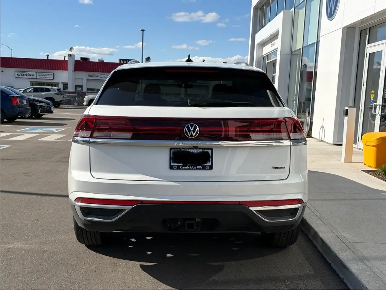 Volkswagen Atlas снимка Volkswagen Atlas