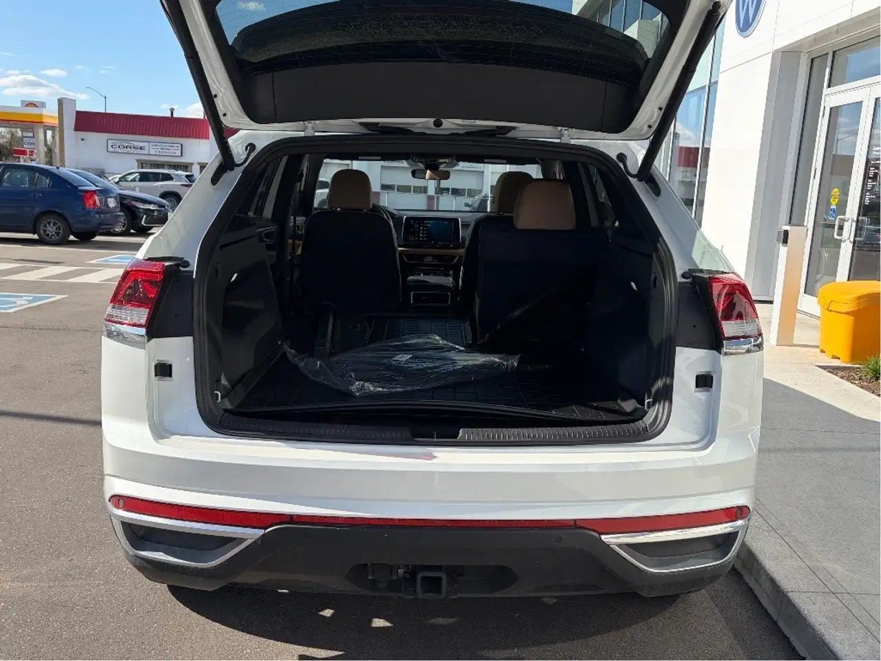 Volkswagen Atlas снимка Volkswagen Atlas