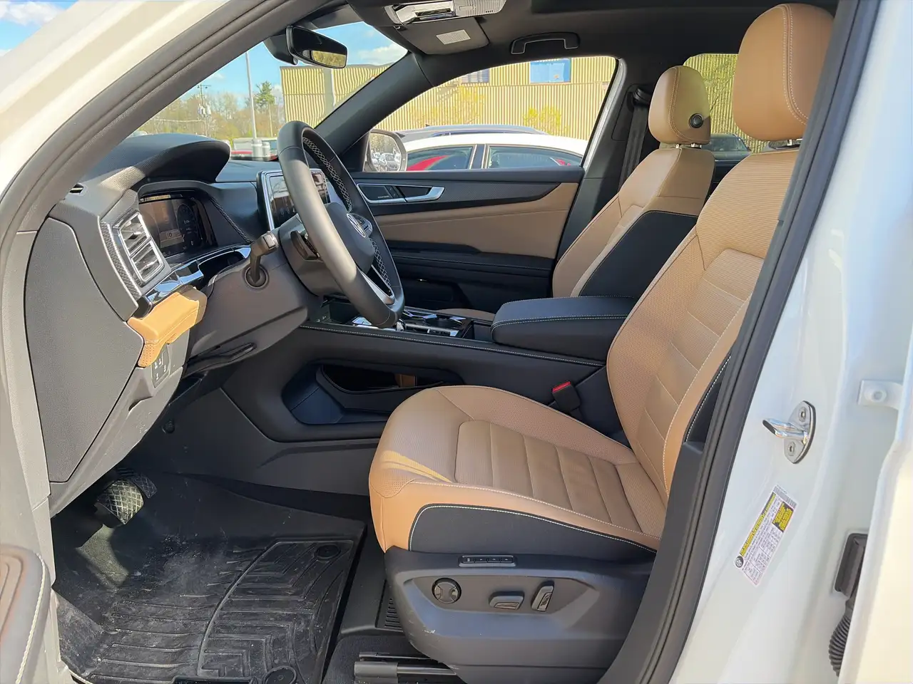 Volkswagen Atlas снимка Volkswagen Atlas